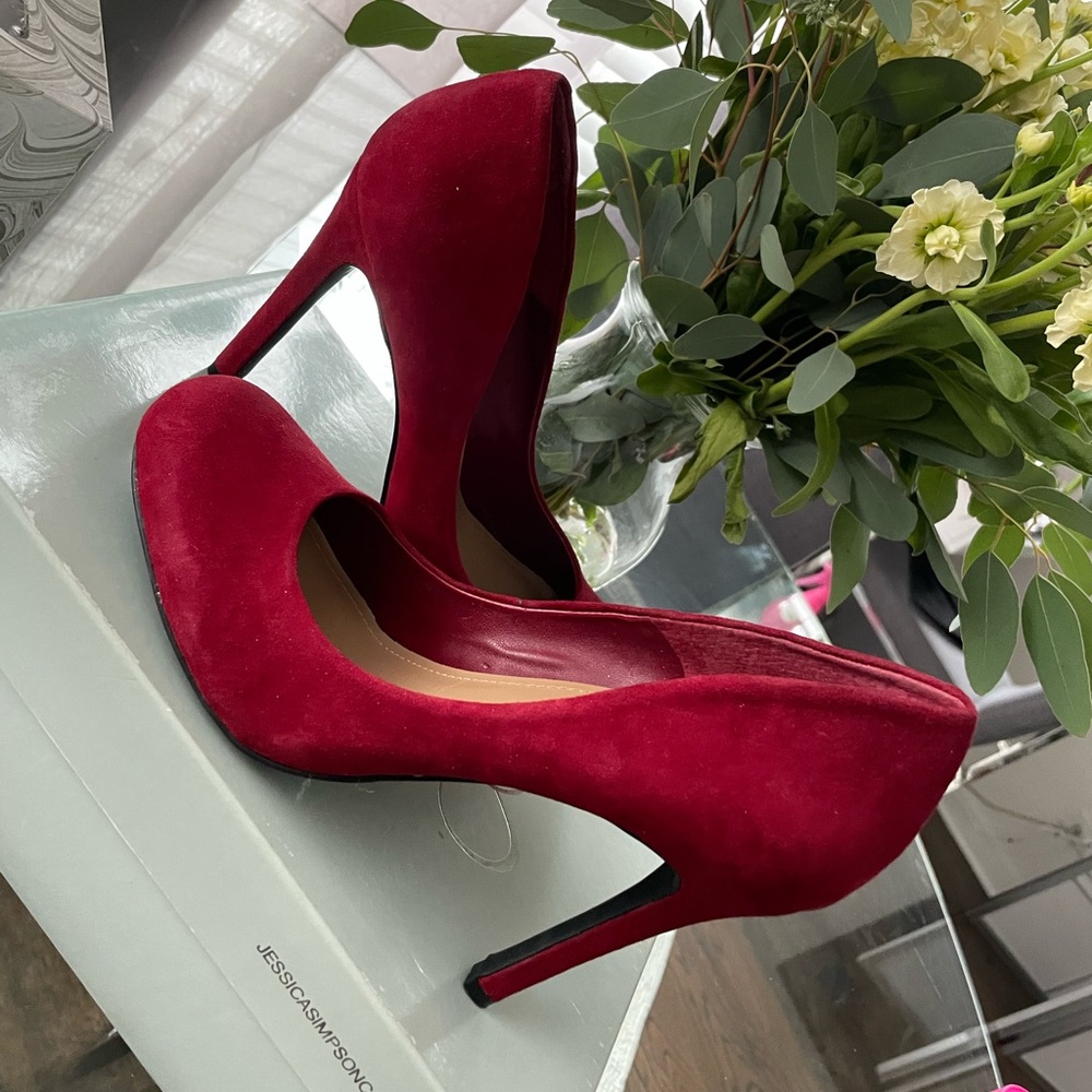 Round toe cherry red suede pumps by Jessica Simpson. Gently used. 4” heel. 8.5
